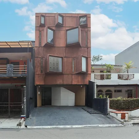 Urbanview Odori Residence Pondok Indah-2